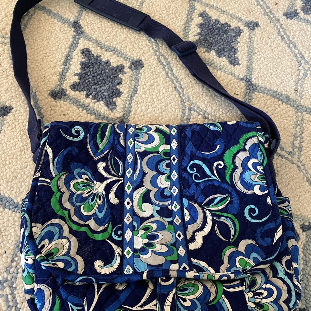 Large Vera Bradley Purse — great blue/green colors